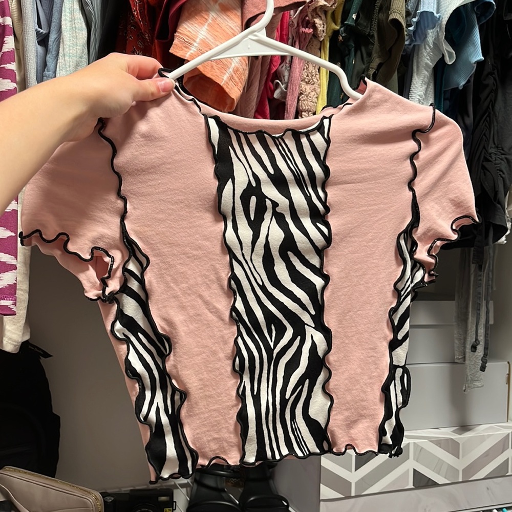 Zebra print t shirt